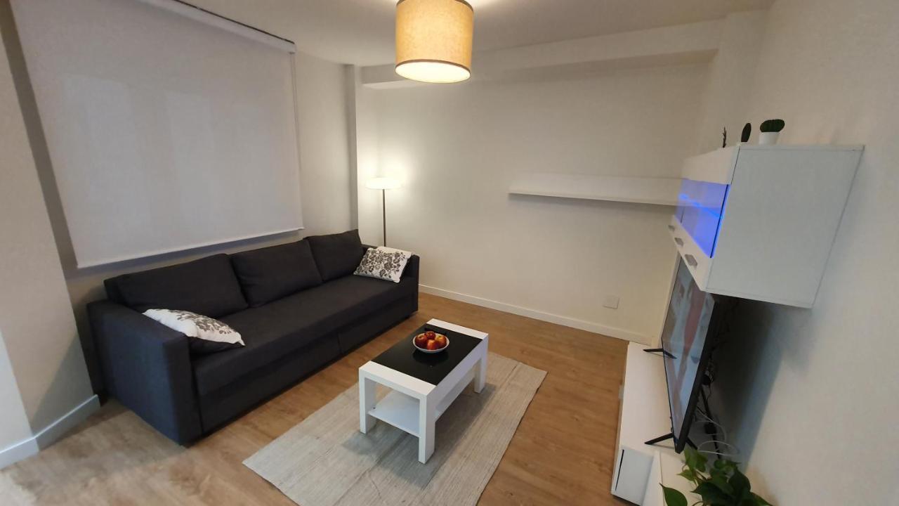 Auditorio Vicele - 2 Hab Y Sofa-Cama - Wifi - Vut-3692-As Oviedo Exterior photo